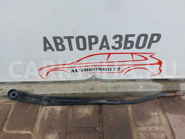 Поводок стеклоочистителя левый Hyundai Getz Hyundai Getz оригинальный номер 983101C000