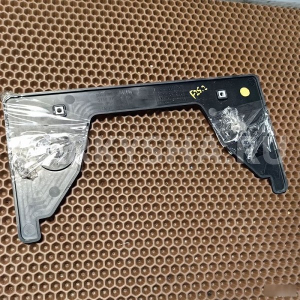 Кронштейн квадратного номера BMW X3 