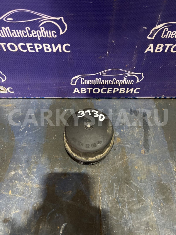 Крышка масляного фильтра SsangYong actyon, kyron Ssang Yong Actyon оригинальный номер 1621843208
