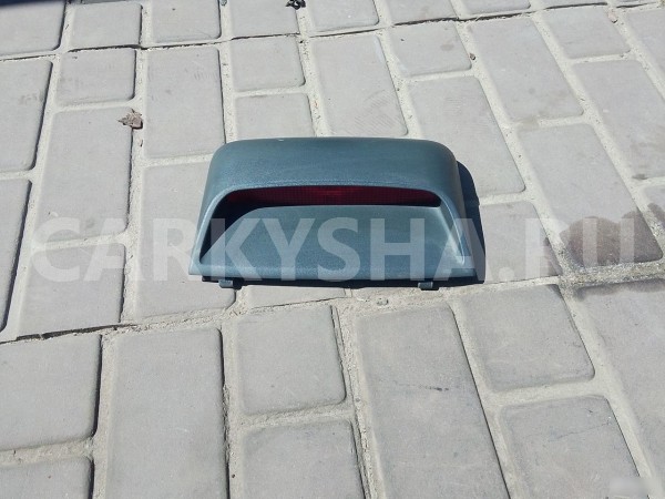 Повторитель стоп сигнала Toyota Avensis t250 Toyota Avensis 