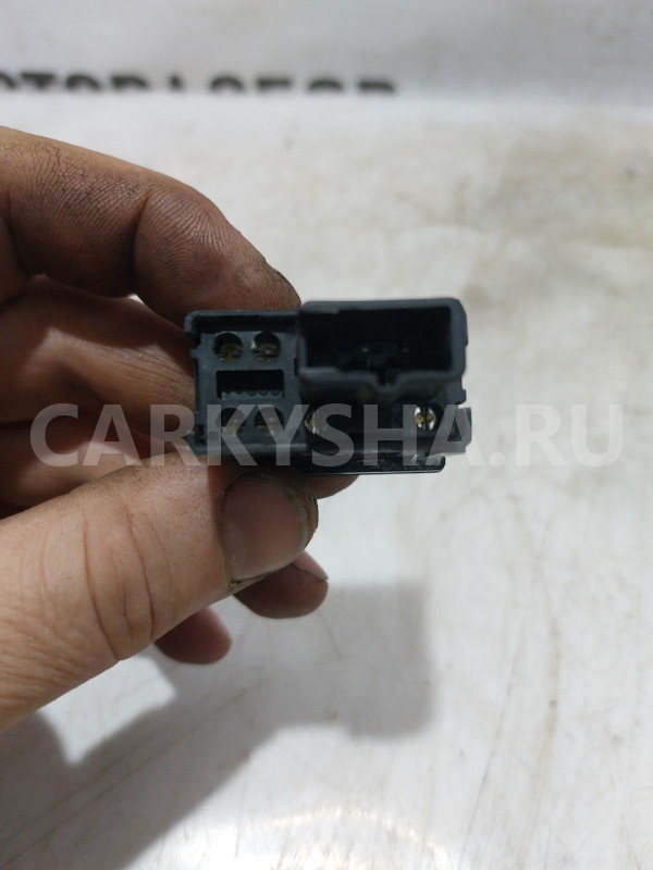 Кнопка Security Toyota Corolla E120 Toyota Corolla оригинальный номер 8185012260