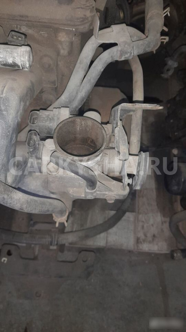 Дроссельная заслонка Dodge Neon 1 Dodge Neon оригинальный номер 4669855