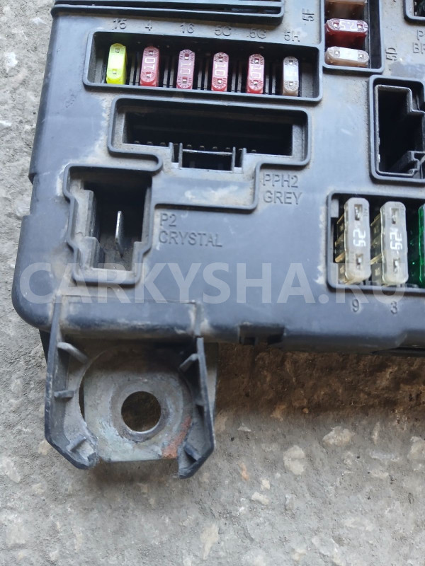 Блок управления предохранителе renault megan 2 Renault 20 оригинальный номер 8200306033
