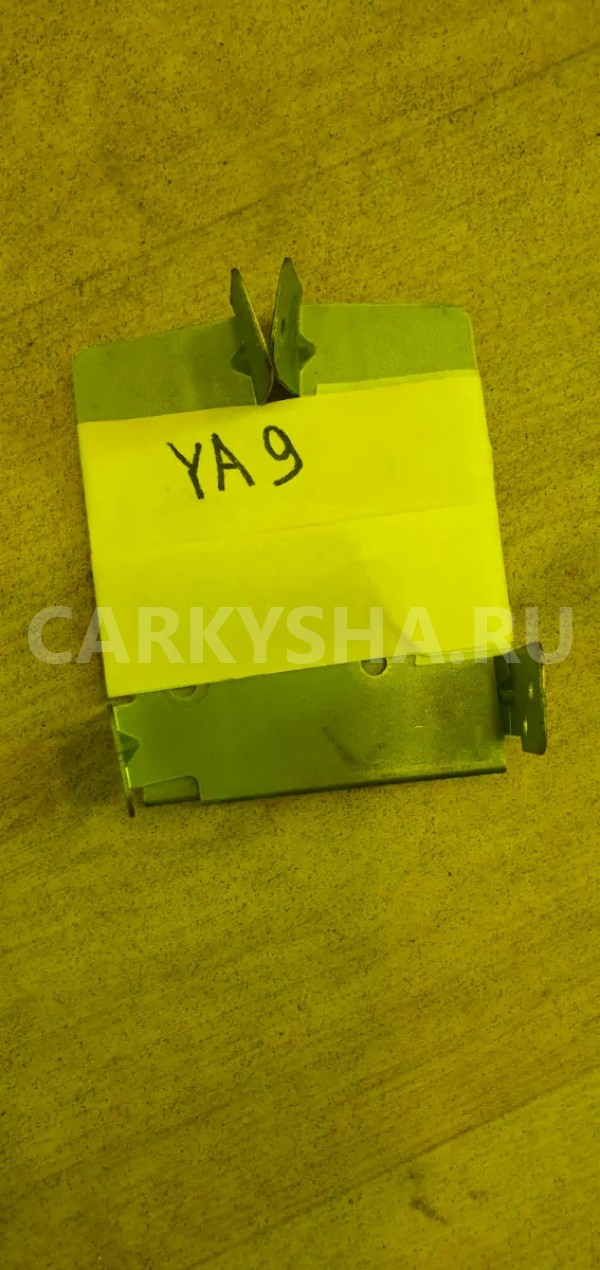 Крепление магнитофона Subaru Exiga 