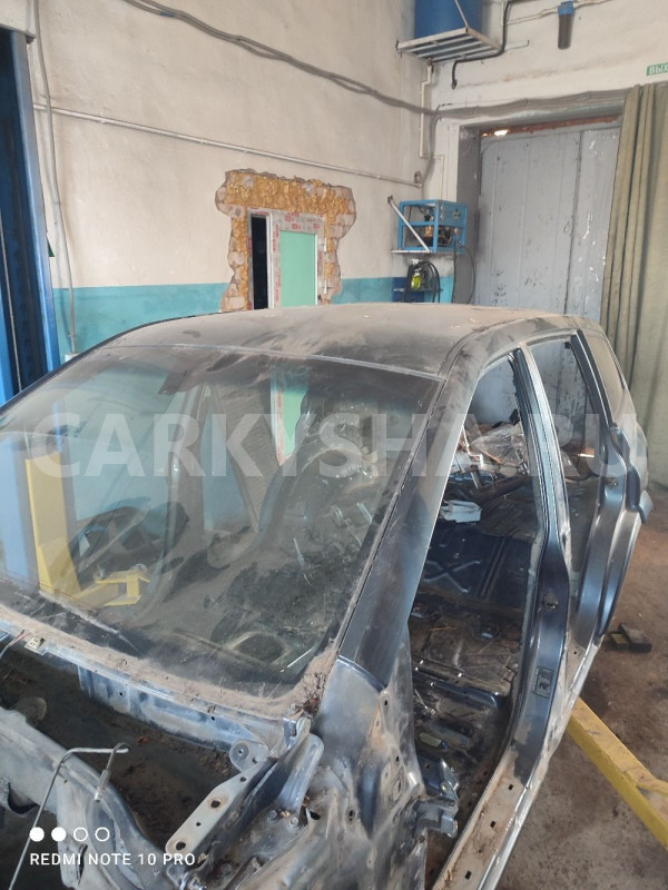 Крыша SsangYong Kyron Ssang Yong Kyron оригинальный номер 5511109201