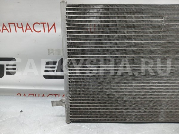 Радиатор охлаждения двигателя Mazda Axela 