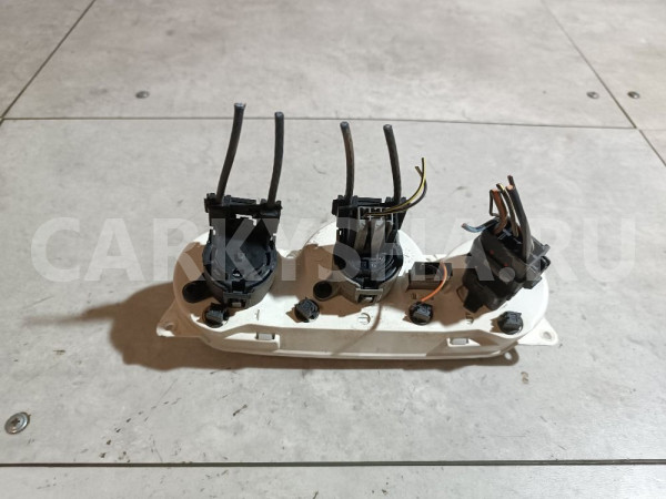 Блок управления климатической установкой Ford Focus оригинальный номер 98AB18C419AF