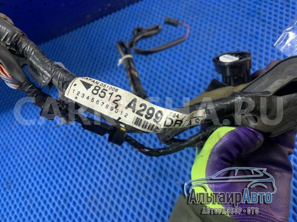 Проводка (коса) передней левой двери Pajero 3 Mitsubishi i оригинальный номер 8512a299