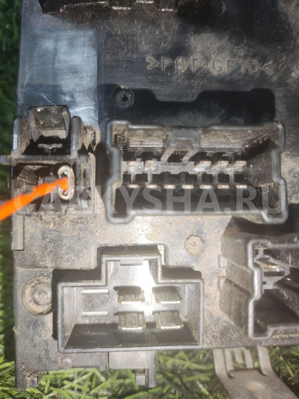 Блок предохранителей nissan almera n15 Nissan Almera оригинальный номер 243501N000F