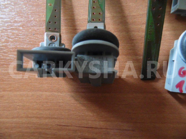 Датчик температуры воздуха Mercedes-Benz GL-класс X164 (2006—2009) Mercedes-Benz G-klasse оригинальный номер A1638300272