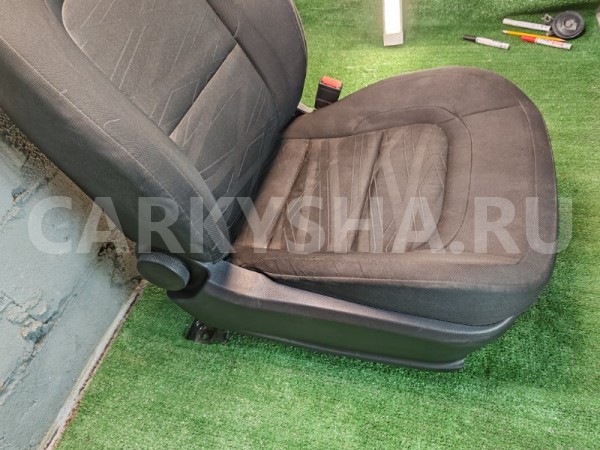 Сиденье Kia Ceed 2017 88404A2010AUA УНИВЕРСАЛ G4LC Kia Cee'd 