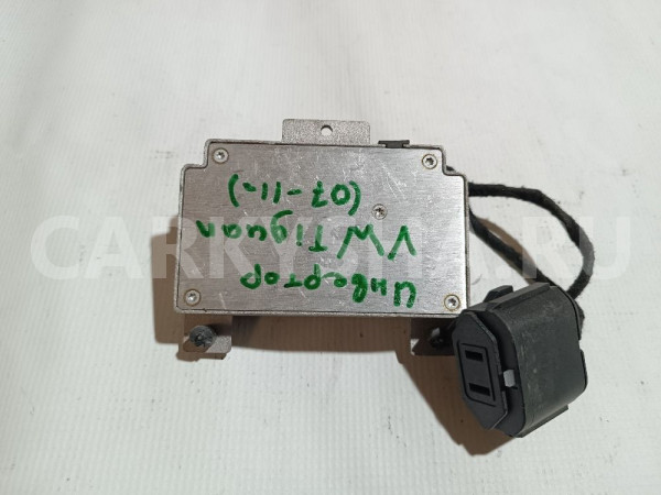 Блок электронный Volkswagen Tiguan оригинальный номер 5M0907155B