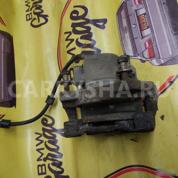 Суппорт передний правый BMW 5 E39 BMW 5er 