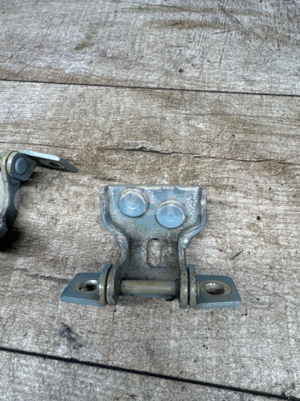 Петли двери багажника Chevrolet Rezzo Chevrolet Rezzo оригинальный номер 97580755