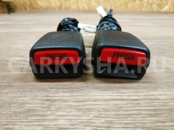 Ответная часть ремня безопасности Nissan Note 