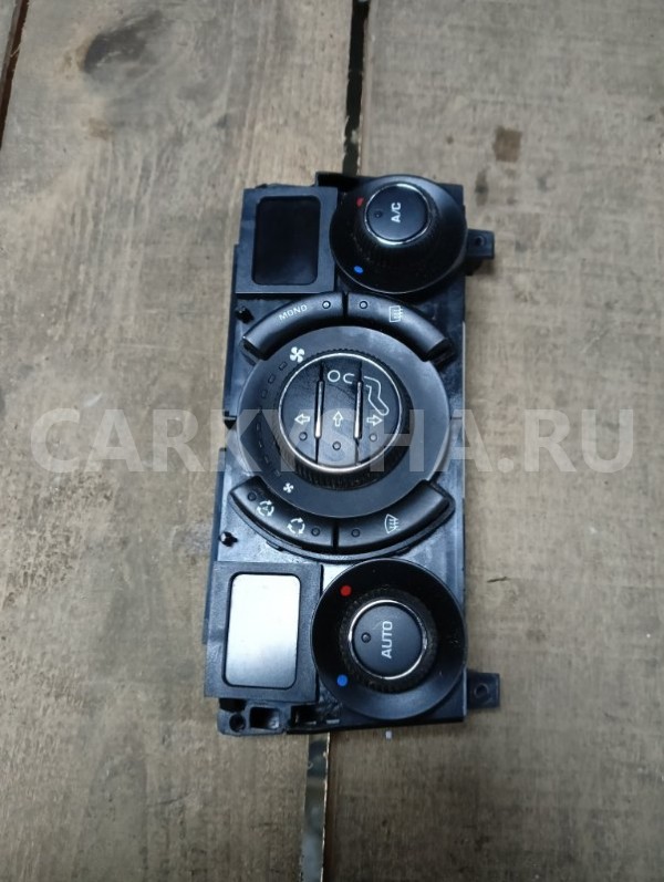 Блок управления климат-контролем Peugeot 3008 2010-2017 96738322XT Peugeot 3008 