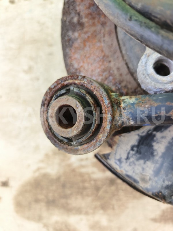 Кулак Honda Pilot 2 2008-2015, задний правый Honda Pilot 