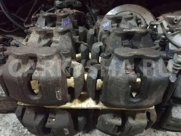 Суппорт передний Mercedes ML W164 Mercedes-Benz M-klasse оригинальный номер A1644202483