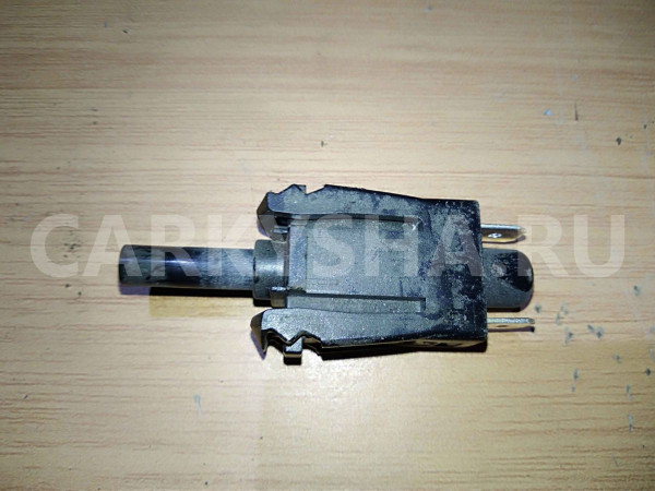 Датчик стояночного тормоза Mercedes-Benz E-класс W212/S212/C207/A207 рестайлинг (2013—2016) Mercedes-Benz E-klasse оригинальный номер a0015458714