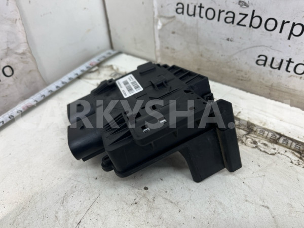 Предохранитель BMW X3 F25 04.2012 6114922745803 SAV N55 BMW X3 