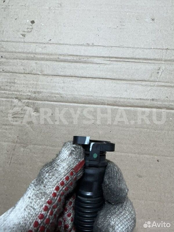 Патрубок вентиляции BMW 3 E92 N54B30 2010 BMW 3er оригинальный номер 11 15 7 553 949