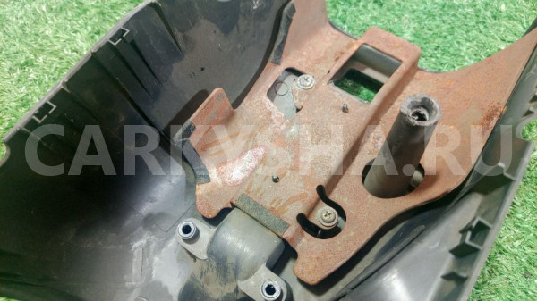Кожух рулевой колонки нижний Mitsubishi Outlander I (2002—2009) Mitsubishi i оригинальный номер MR975699HA