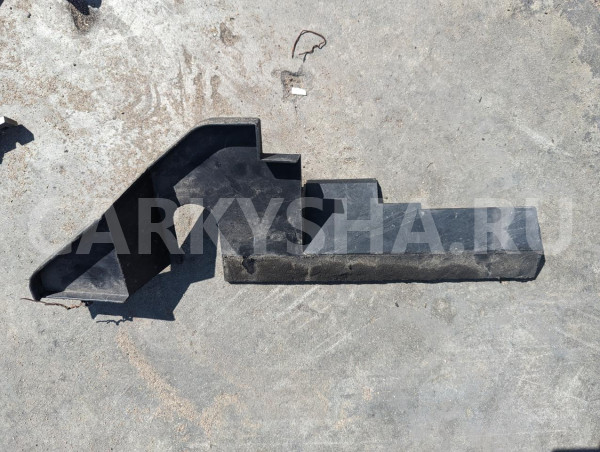 Защита радиатора Mazda Premacy оригинальный номер LD4761528