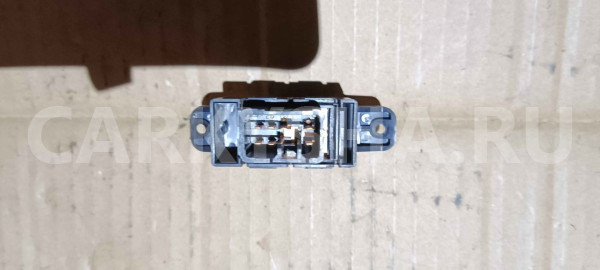 Кнопка стеклоподъемника Hyundai Solaris I (2010—2014) Hyundai Solaris оригинальный номер 39f5101110