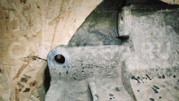 Кронштейн генератора Ford Focus 1 Ford Focus 