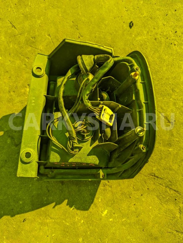 Стоп Nissan Stagea 