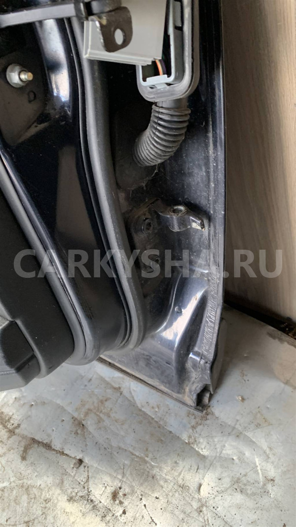 Петля двери Land Rover Discovery III 2004-2009 Land Rover Discovery оригинальный номер BDB780130