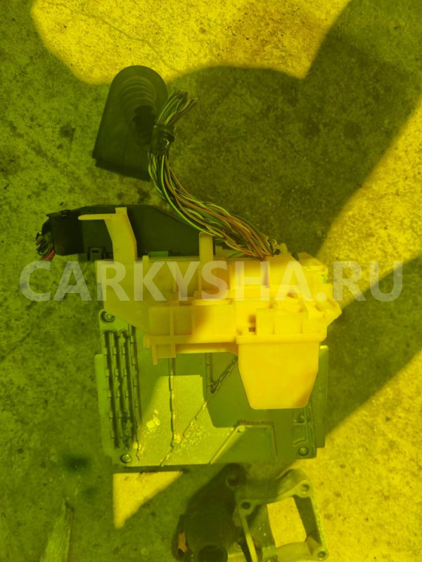 Блок efi Volvo V70 оригинальный номер 30668478