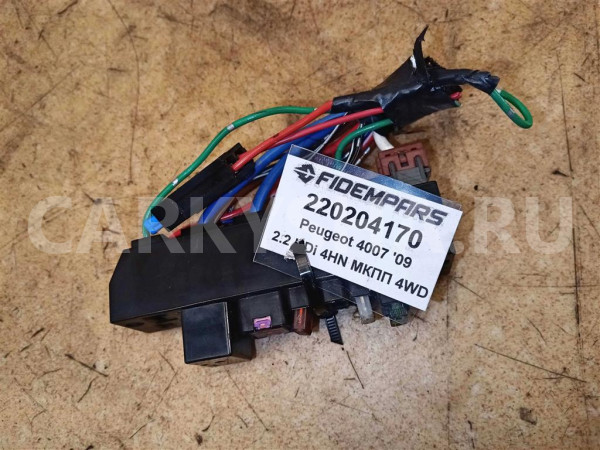 Название детали Реле Модель Peugeot 4007 Peugeot 4007 оригинальный номер 6500 EV