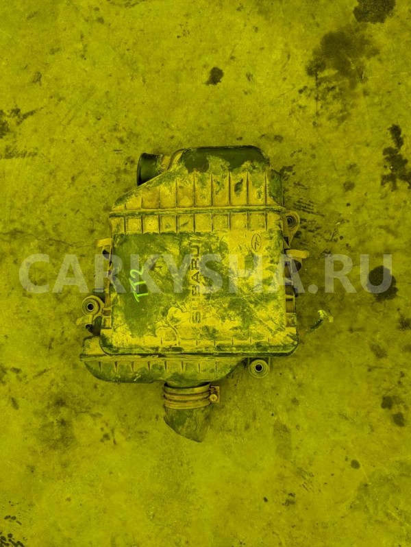 Корпус воздушного фильтра Subaru Sambar 