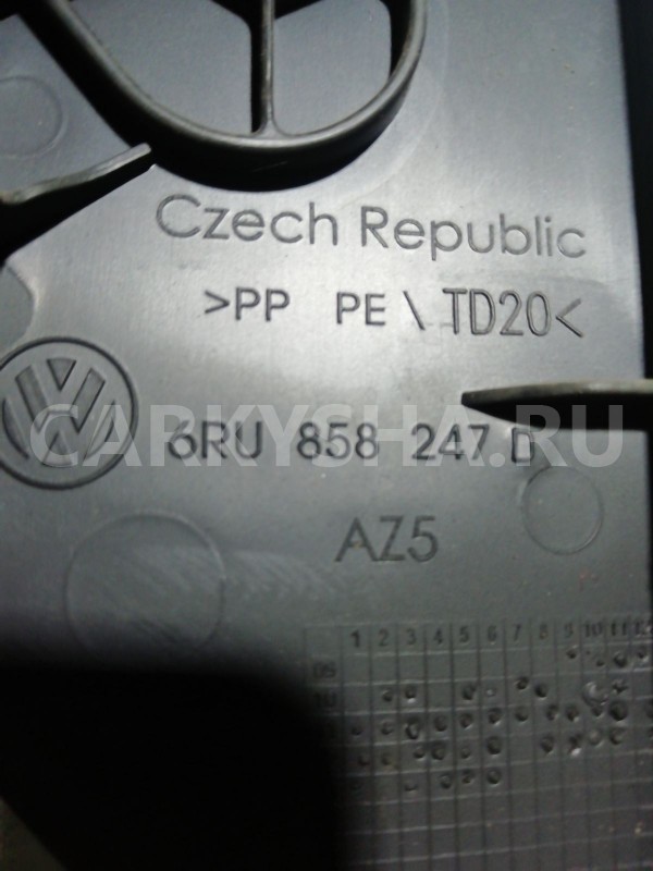 Накладка торпедо Volkswagen Polo V (2009—2015) Volkswagen Polo оригинальный номер 6ru858247d