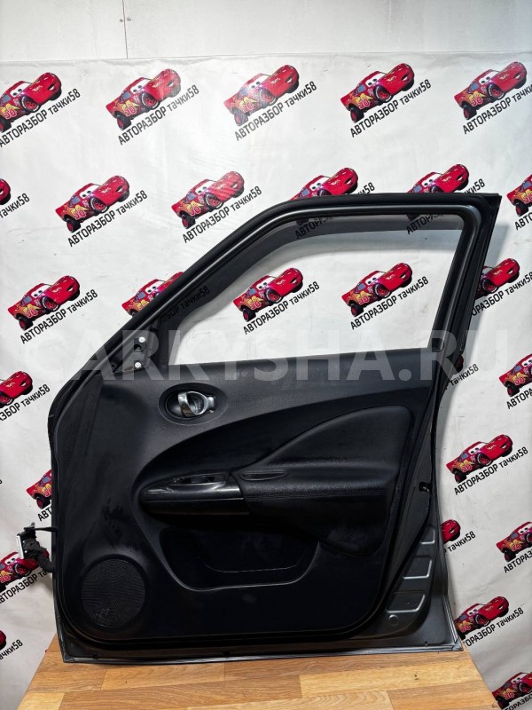 дверь передняя правая Nissan Juke 