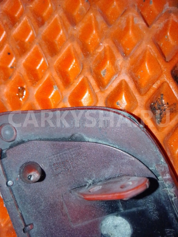 Крышка форсунки омывателя правая VW golf plus Volkswagen Golf Plus оригинальный номер 5M0955110