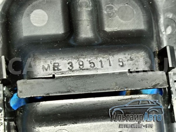 Накладка декоративная Mitsubishi Pajero IV рестайлинг (2011—2014) Mitsubishi i оригинальный номер MR395115