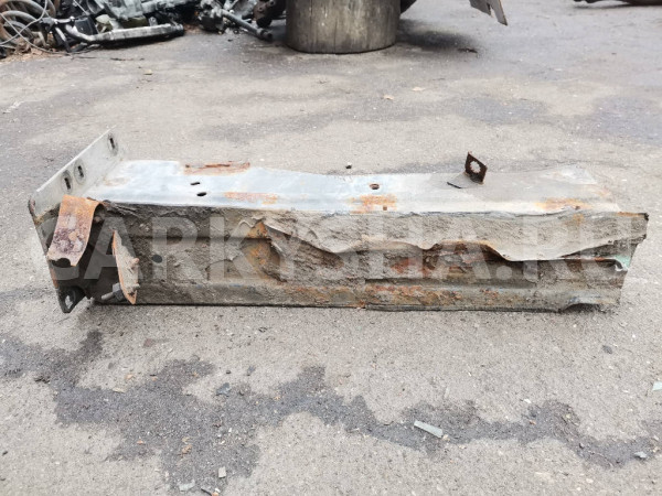 Лонжерон правый Mercedes Viano W639 4Matic Mercedes-Benz Vito оригинальный номер A6396202434