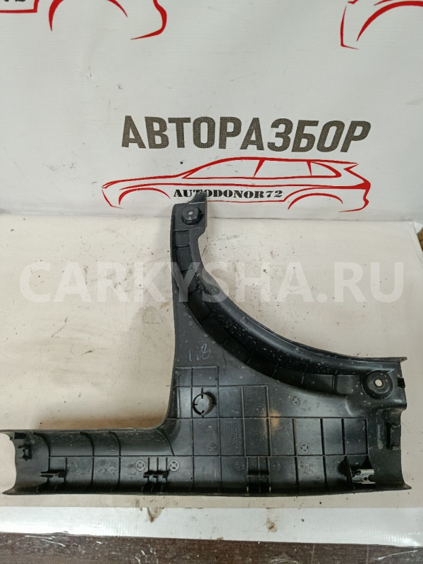 Накладка порога задняя левая Hyundai Solaris Hyundai Solaris оригинальный номер 858761R000