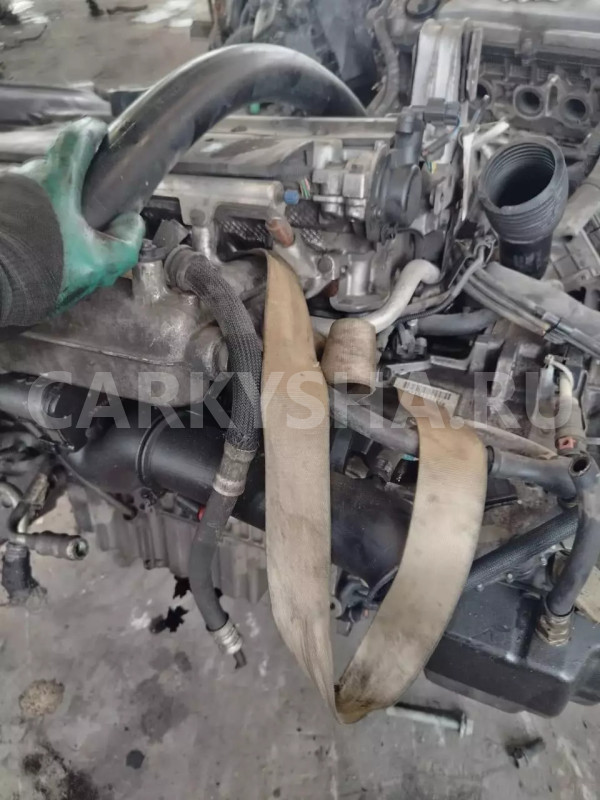 Двигатель Volvo XC90 оригинальный номер 8251489