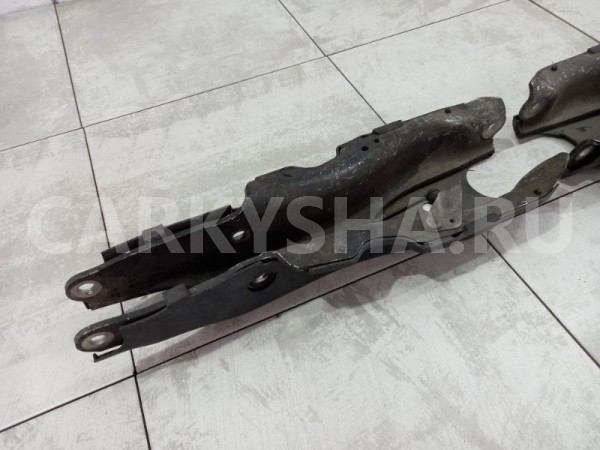 Рычаги нижние Mercedes S350 A2203521102 W220, задние Mercedes-Benz S-klasse 