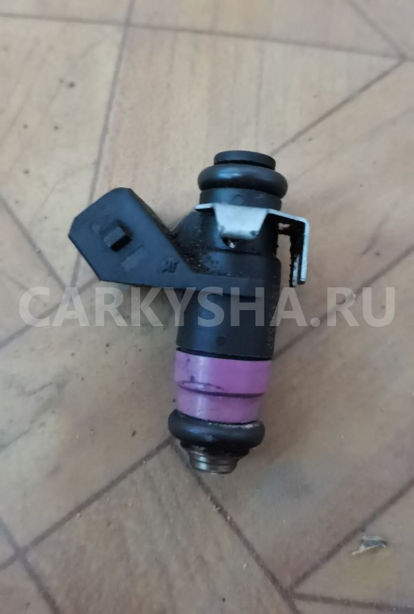 Форсунка инжекторная электрическая Renault Clio 