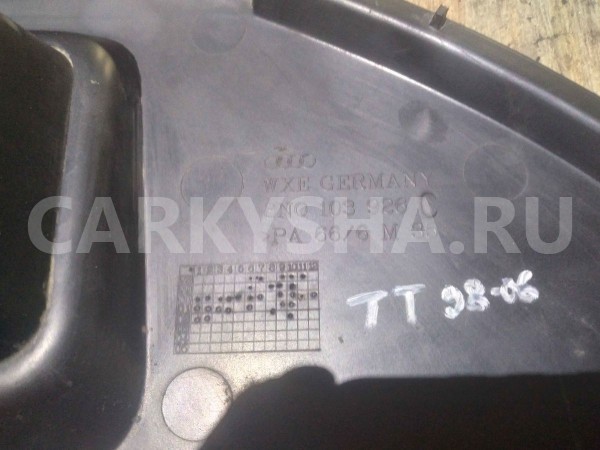 Накладка на двигатель Audi TT 8N рестайлинг (2003—2006) Audi 200 оригинальный номер 8n0103926c