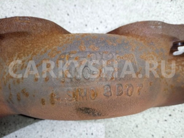 Выпускной коллектор правый Range Rover Sport 2 Land Rover Range Rover оригинальный номер LR112597