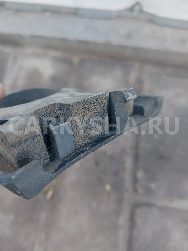 Крышка зеркала внутренняя левая Hyundai Getz Hyundai Getz оригинальный номер 876501C010