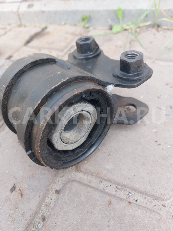 Рычаг передний левый  Ford Focus II Ford Focus оригинальный номер 1570284