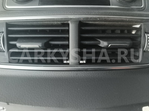 Дефлектор воздушный Audi Q7 2018 4M0819203 4M CVMD Audi Q7 