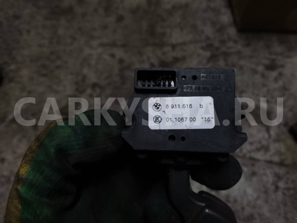 Переключатель поворотов BMW 7 E65/66 BMW 7er оригинальный номер 6911516