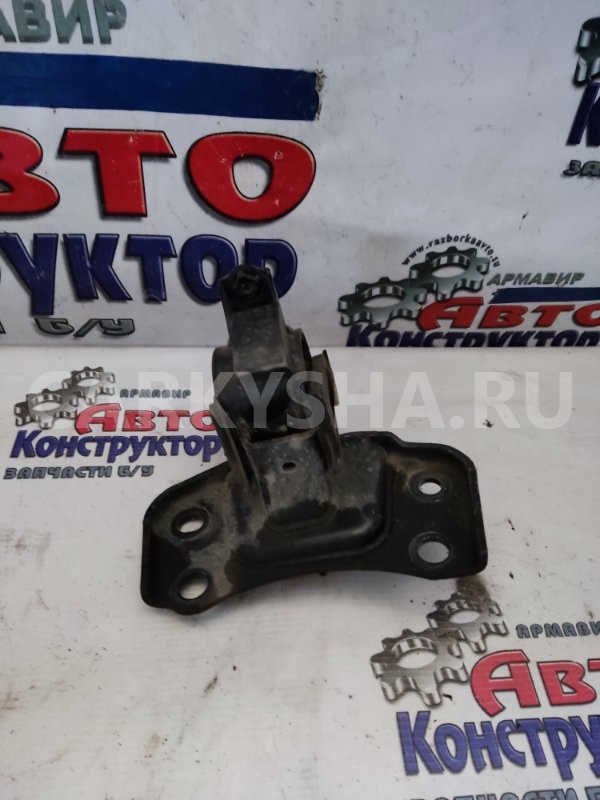 Подушка двигателя Toyota Prius 